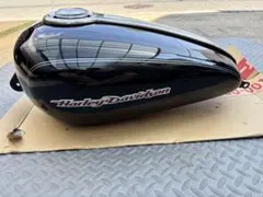 スポーツスター 純正タンク4.5ガロン（約17.0L） - メルカリ