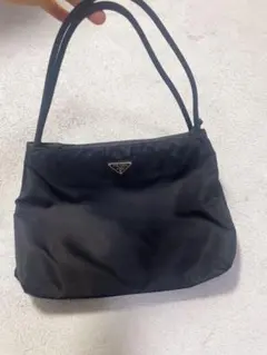 PRADA ブラックショルダーバッグ，トートバッグのサムネイル