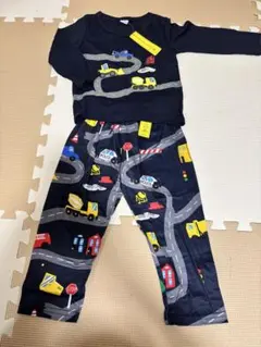 【新品未使用】SHEINキッズ　長袖パジャマセットアップ