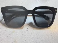 TOM FORD ft892-k 01A サングラスのサムネイル