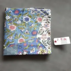 値下げ中【新品未使用】花柄と幾何学模様の生地 2.9m×1m