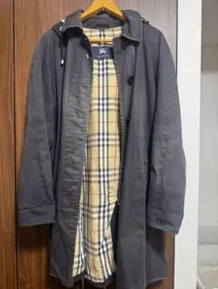 BURBERRY グレー トレンチコートのサムネイル