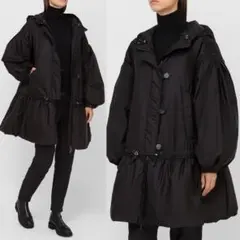 新品未使用　モンクレール　MONCLER KENDED フリル　ペプラム　黒　０
