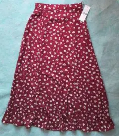 【新品未使用】GU　プリントフレアロングスカート　フラワー　RED