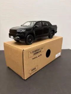 新型ランクルFJ ミニカーカラーサンプル アッシュ 【非売品】 - メルカリ