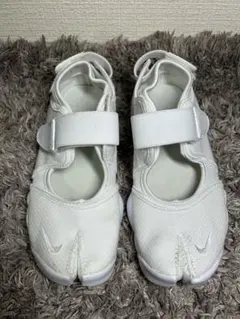 Nike エアリフト　スニーカー　ホワイト DN1338 美品