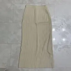 【apres jour mignon】ホワイトリブニットタイトスカート　M