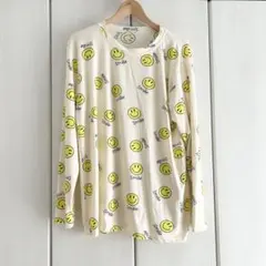 韓国　スマイリー　ニコちゃん　レディース　メンズ　フリーサイズ　パジャマ