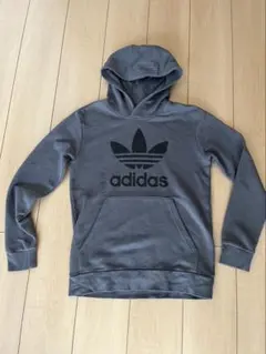 adidas トレーナー 160