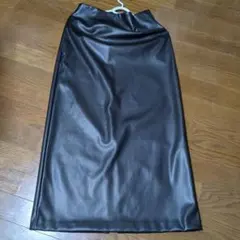 Elura フェイクレザー タイトスカート ブラック Mのサムネイル