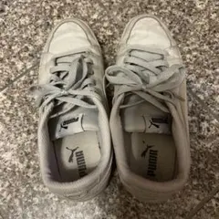 Puma スニーカー