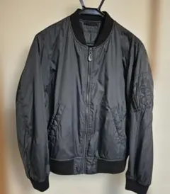 ✨️ユニクロ MA-1✨️スタイル ジャケット短丈 身幅広めユニセックス