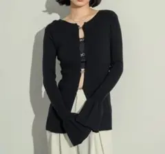 フロントホックニットトップス
