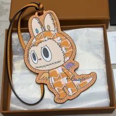 新品レアカラーMOYNAT KasingLung ×ラブブlabubu f5ve - メルカリ