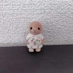 シルバニアパーク　ラッコ赤ちゃん