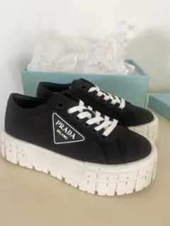PRADA プラダ スニーカー 厚底 ブラック