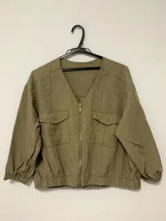 apartbyLOWRYS　薄手のジャケットカーキ　羽織のサムネイル