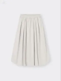 未使用　GU バブルヘムミディスカート　オフホワイト　XXL