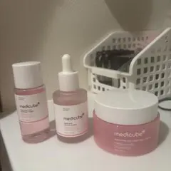 メディキューブ　PDRNピンク　クリーム セラム トナー