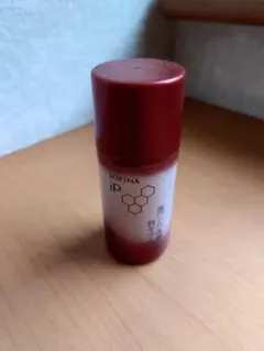 Item thumbnail for item c08816ff-7738-42fa-a0a1-51a40af90676