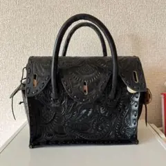 Grace continental 黒　レザーバッグ　ボタン外れあり
