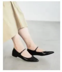 LETALON ポインテッドワンストラップフラット(21.5㎝)