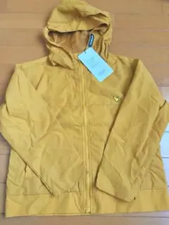 春秋　薄手　裏地付きナイロンジャケット 130サイズ　新品　マスタード