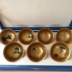 【最高級漆器】京都 象彦 七福神 金地盃 7客揃 酒器 盃 おチョコ 共箱のサムネイル