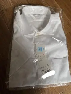 スリムフィット ホワイトシャツ Mサイズ