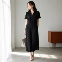 【新品タグ付】UNTITLED 日本製 トリアセテート オールインワン M 黒のサムネイル