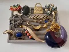 限定おまとめ　鮮やか　アンティーク　ヴィンテージブローチ 12点