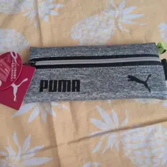 新品.未使用 PUMA ペンケース グレーのサムネイル