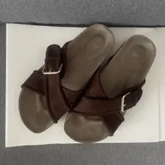 H&M サンダル　カーキ38 6/25値下げのサムネイル