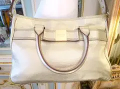 Item thumbnail for item 294b7bbf-6c70-46de-892e-8425ac41d5ae