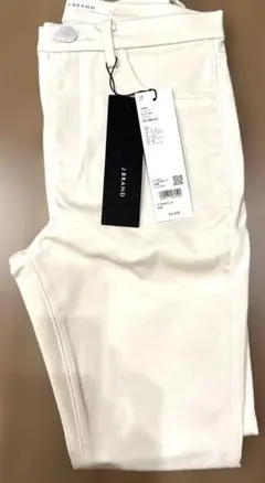 新品　J BRAND ジェギンス オフホワイト 26インチのサムネイル