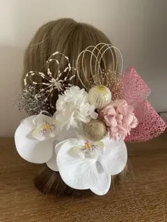 胡蝶蘭　和装髪飾り　結婚式　卒業式^ ^成人式　七五三。　NO.92