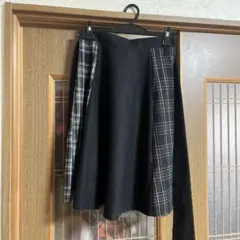 フレアスカート 黒とチェック柄 リボン付き