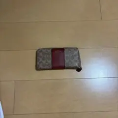 COACH 二つ折り財布 ベージュ/レッド