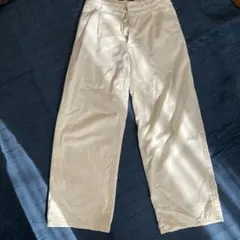 ユニクロ　ストレートパンツL