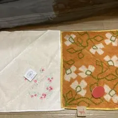 LAURA ASHLEY シルク花柄タオルハンカチ