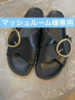 ZARA サンダル ブラック ゴールドバックル 38のサムネイル