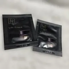 NオーガニックVie ヒアルアップ リフトクリーム　1g×2包のサムネイル