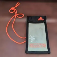 adidas 読売ジャイアンツ ネックポーチ