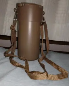 ブラウン 水筒カバー プラスチック製