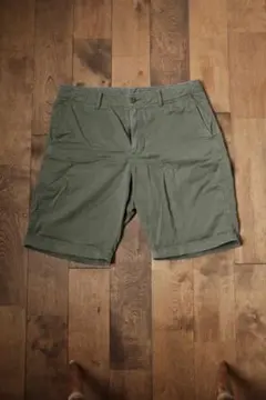 UNIQLO ショートパンツ カーキ Mサイズ