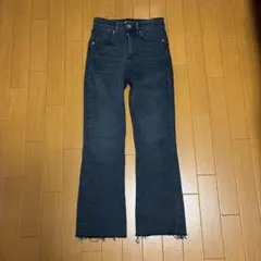 【美品】ZARAフレアデニムパンツ EU32