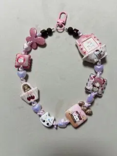 ハンドメイド ピンクのキャラクターストラップ
