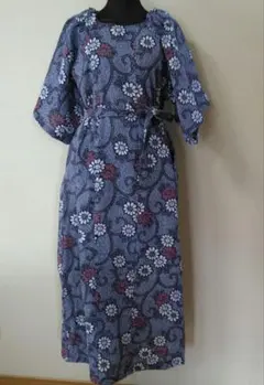 有松絞りリメイク 青と紫の花柄ノースリーブテントラインワンピース