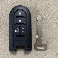 la700ウェイクla600タント等キーレスエントリー リモコン 黒 3ボタン