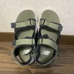 ニューバランス　サンダル　19.0cm